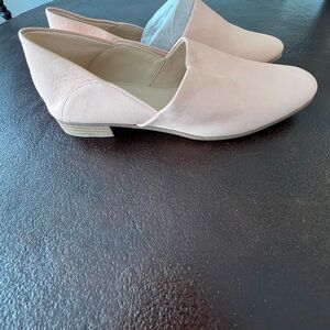 Anthropologie Clark Light Pink Leather Loafers Size 10 NWT